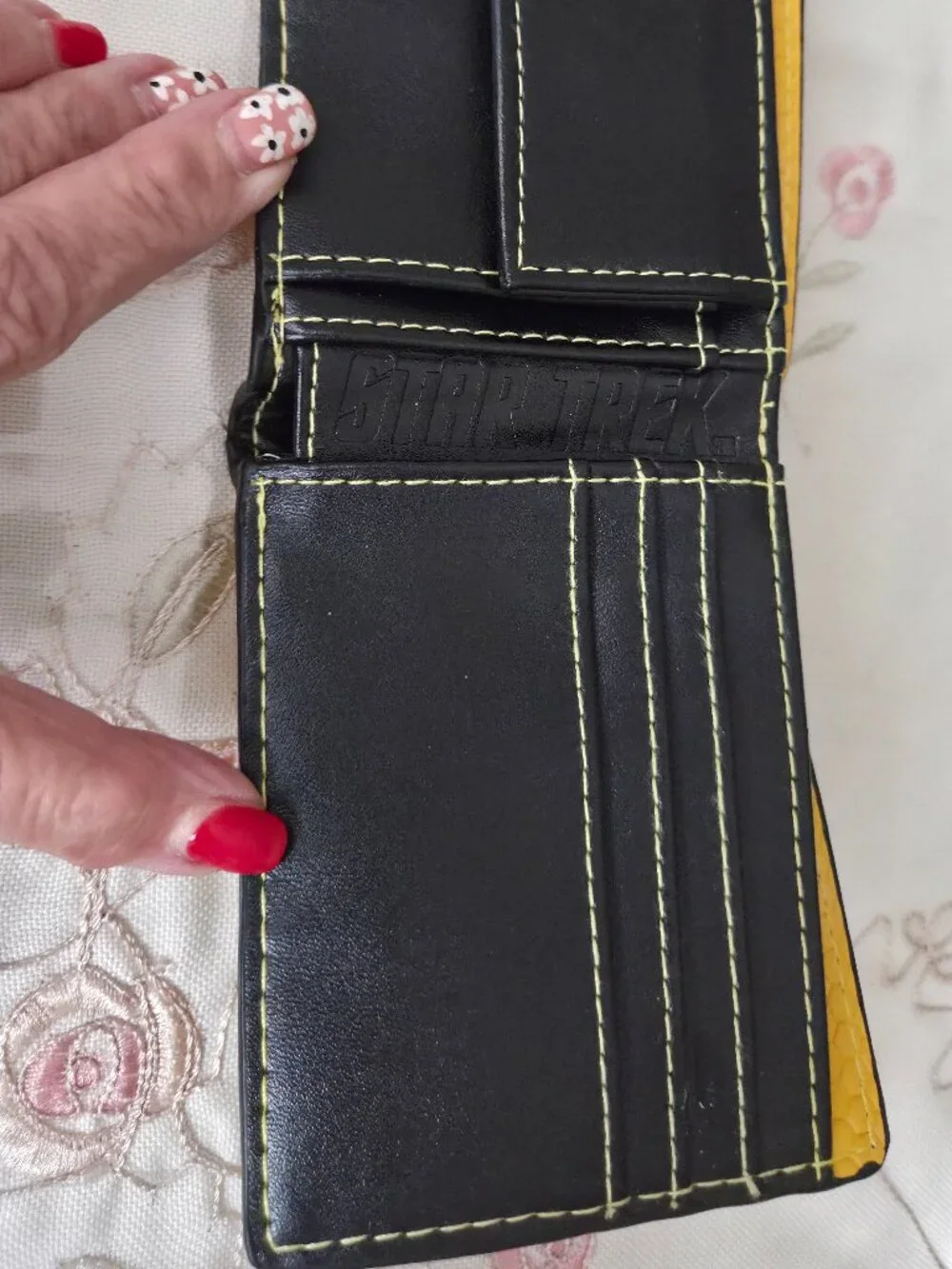 Star Trek Commend Logo Yellow Bifold Wallet